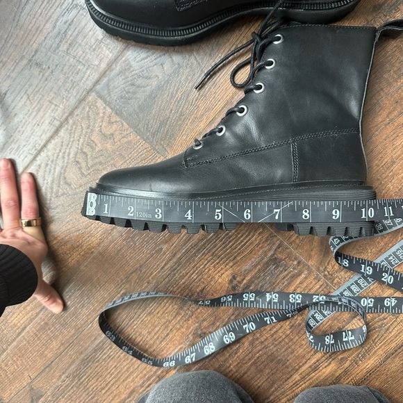 Madewell | The Rayna Lace-Up Boot in Leather - Picture 13 of 13